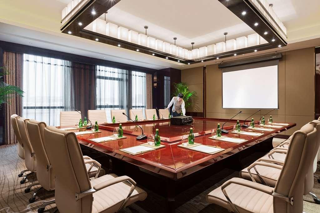 فندق Wanda Realm Fushun فوشون المرافق الصورة